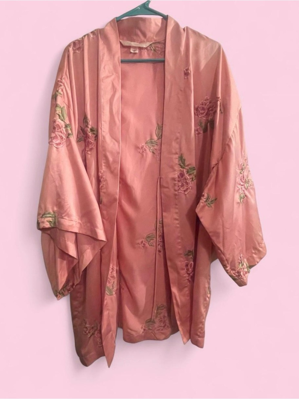 Y2K True Vintage 2003 Victoria's Secret Pink Embroidered Floral Kimono Robe OSFM